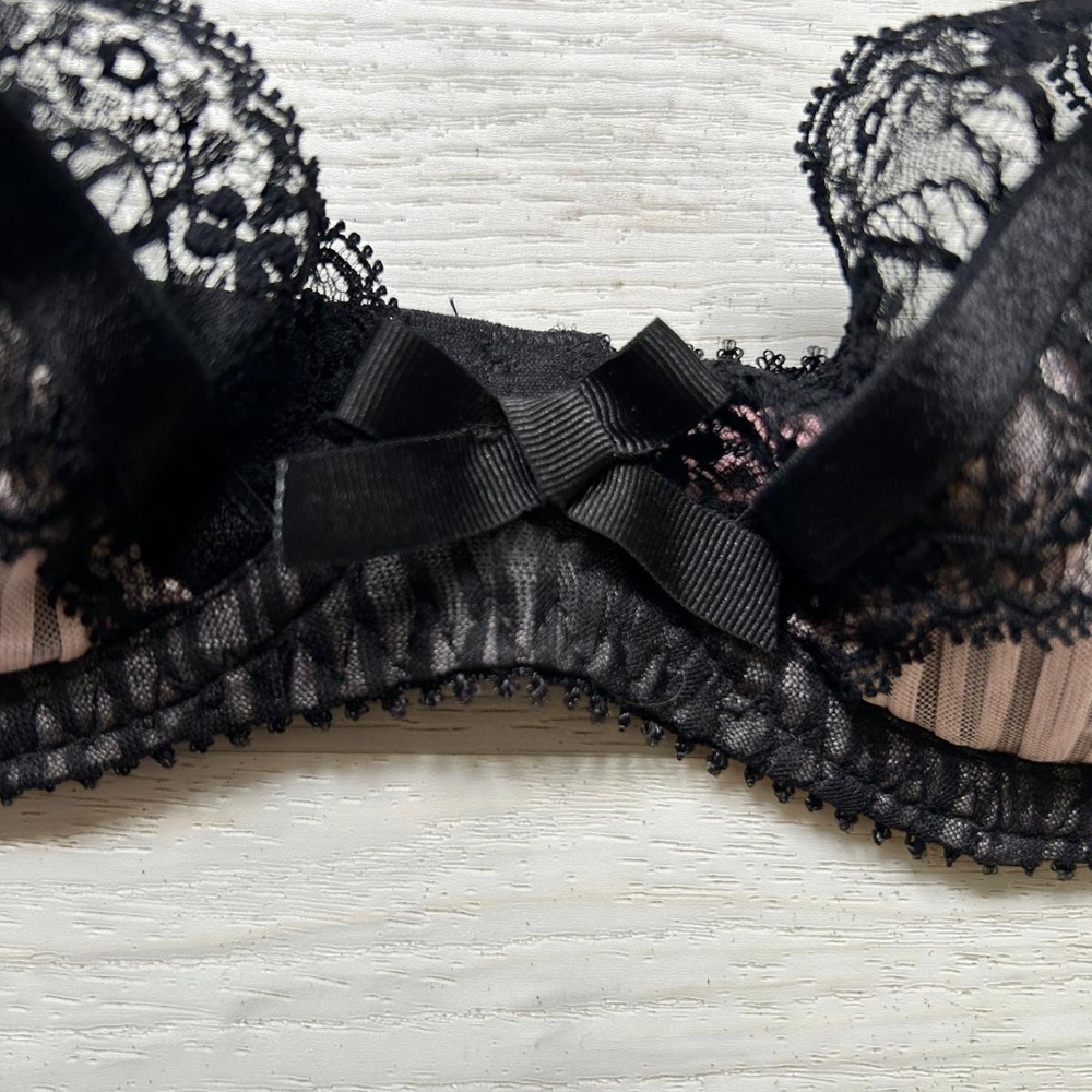 Agent Provocateur Black Lace Bra - Picture 3 of 6